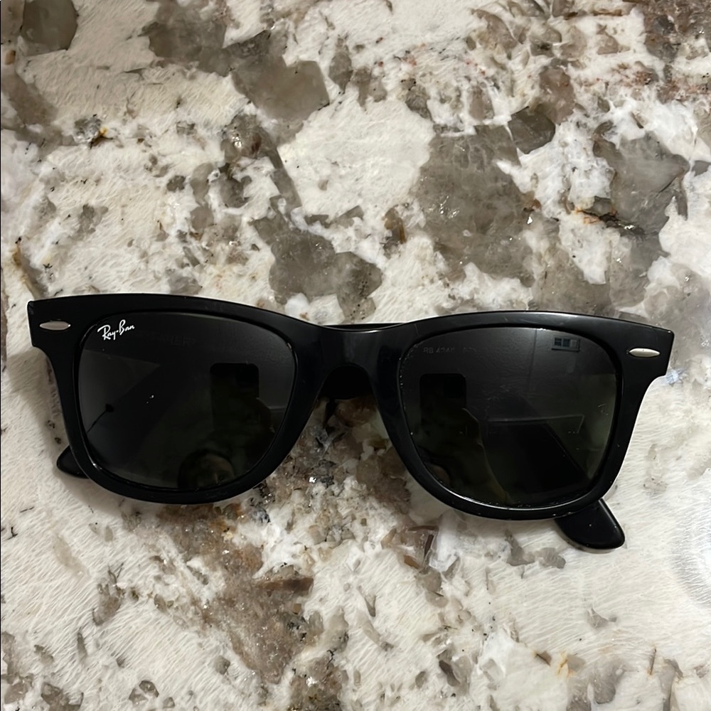 Ray Ban Wayfarer Sunglasses